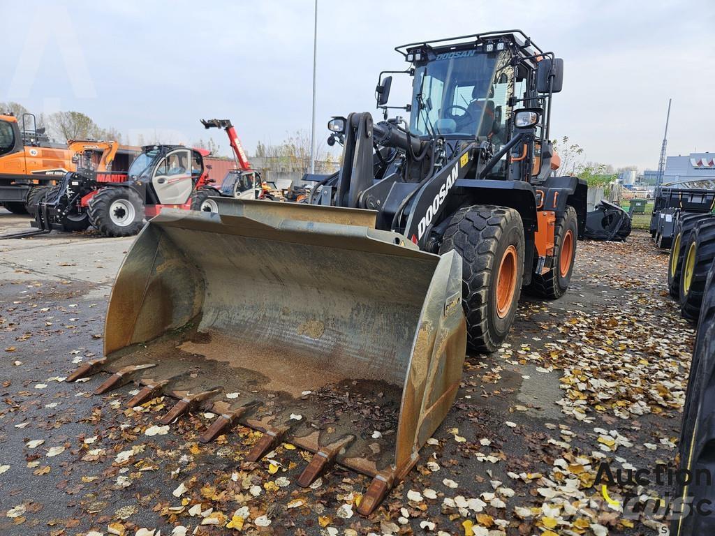 Doosan DL280-7 Фронтальні навантажувачі