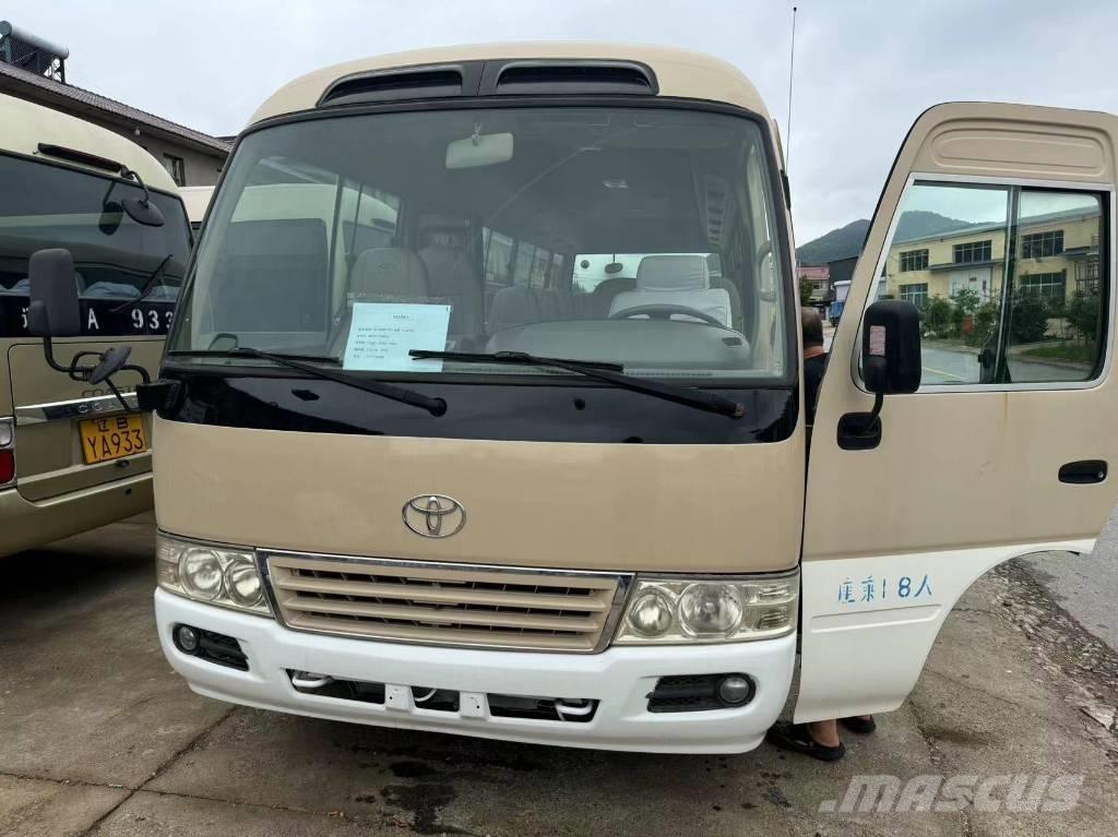 Toyota Coaster Bus Мікроавтобуси