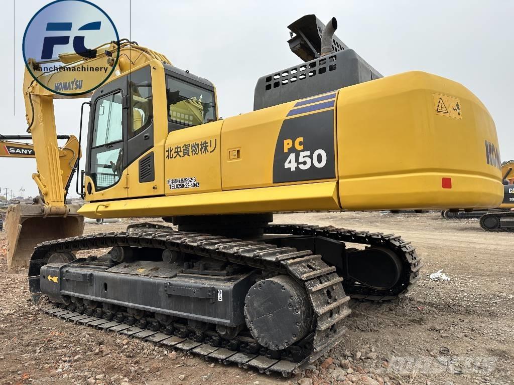 Komatsu 450 Гусеничні екскаватори