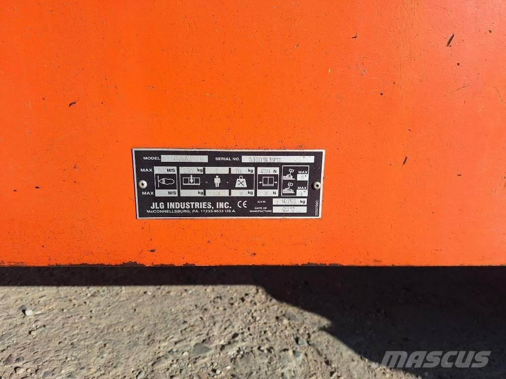 JLG 600AJ Колінчаті підйомники