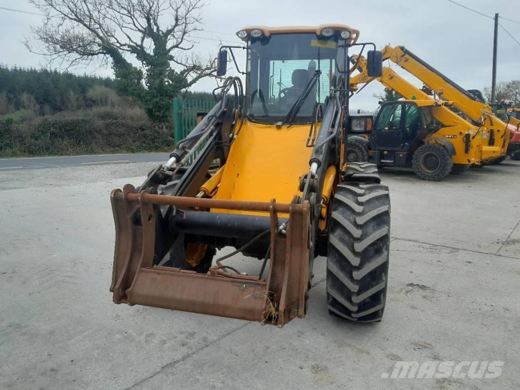 JCB 412 Телескопічний навантажувач