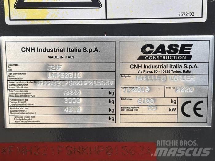CASE 321F Фронтальні навантажувачі