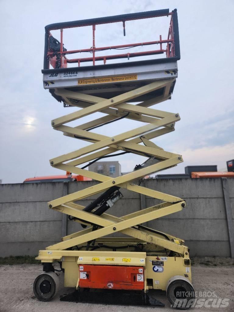 JLG 3246 ES Підйомники-ножиці