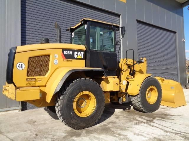 CAT 926M Фронтальні навантажувачі