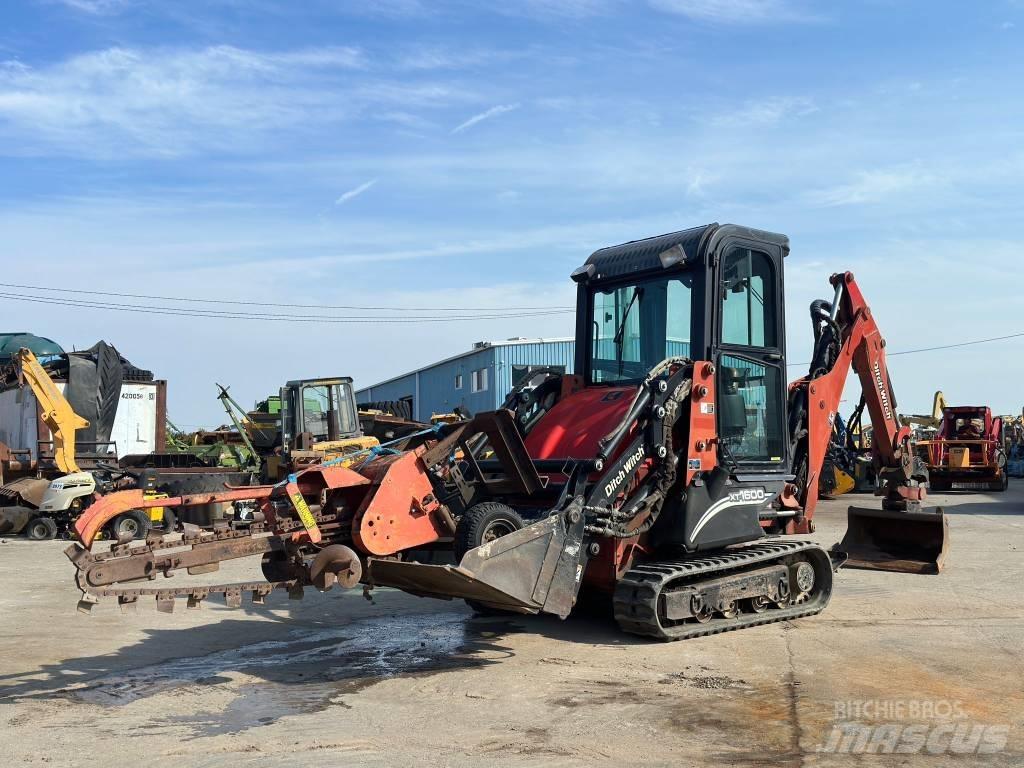 Ditch Witch XT 1600 Екскаватори-навантажувачі