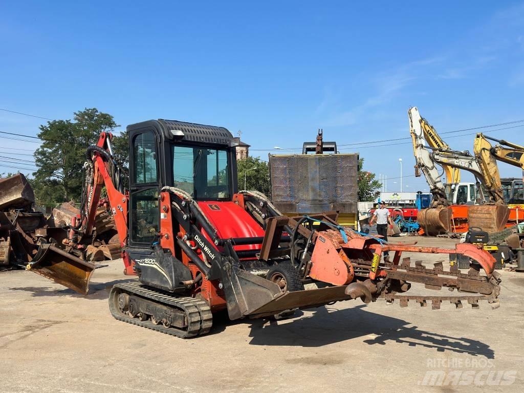 Ditch Witch XT 1600 Екскаватори-навантажувачі