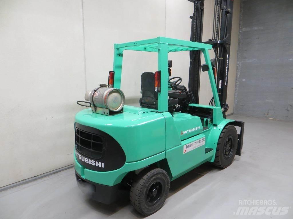 Mitsubishi FG45K2 Газові навантажувачі