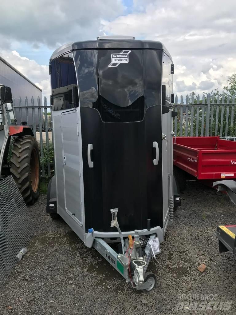 Ifor Williams HBX511 Інші причепи
