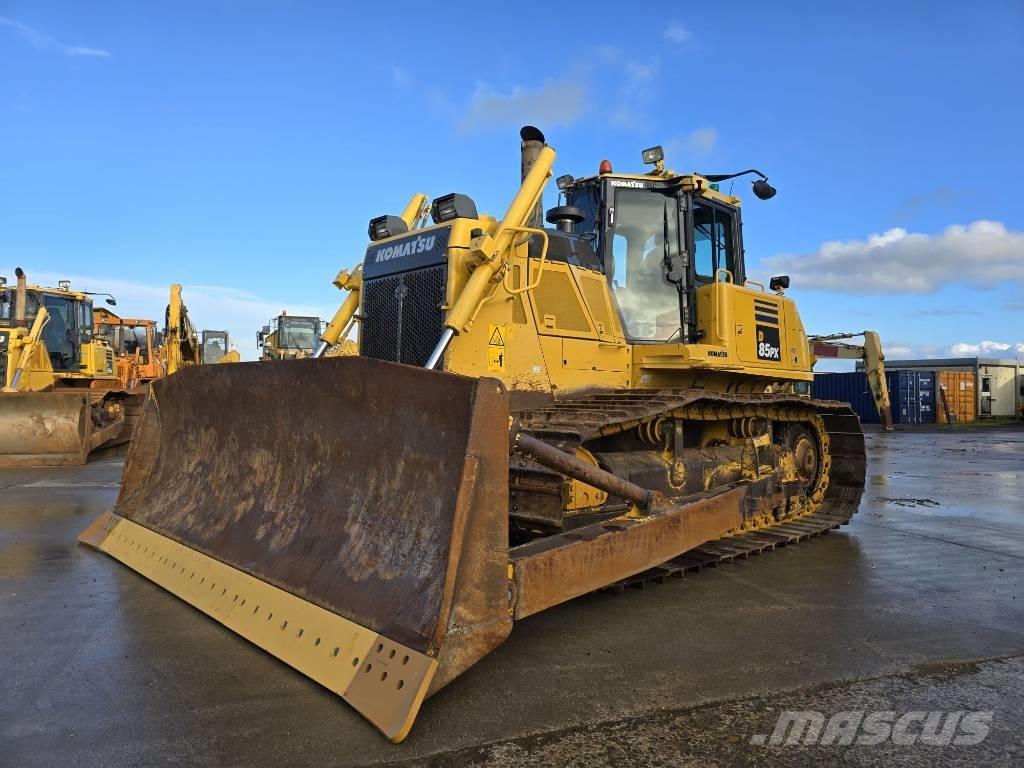Komatsu D85PX-18 Гусеничні бульдозери