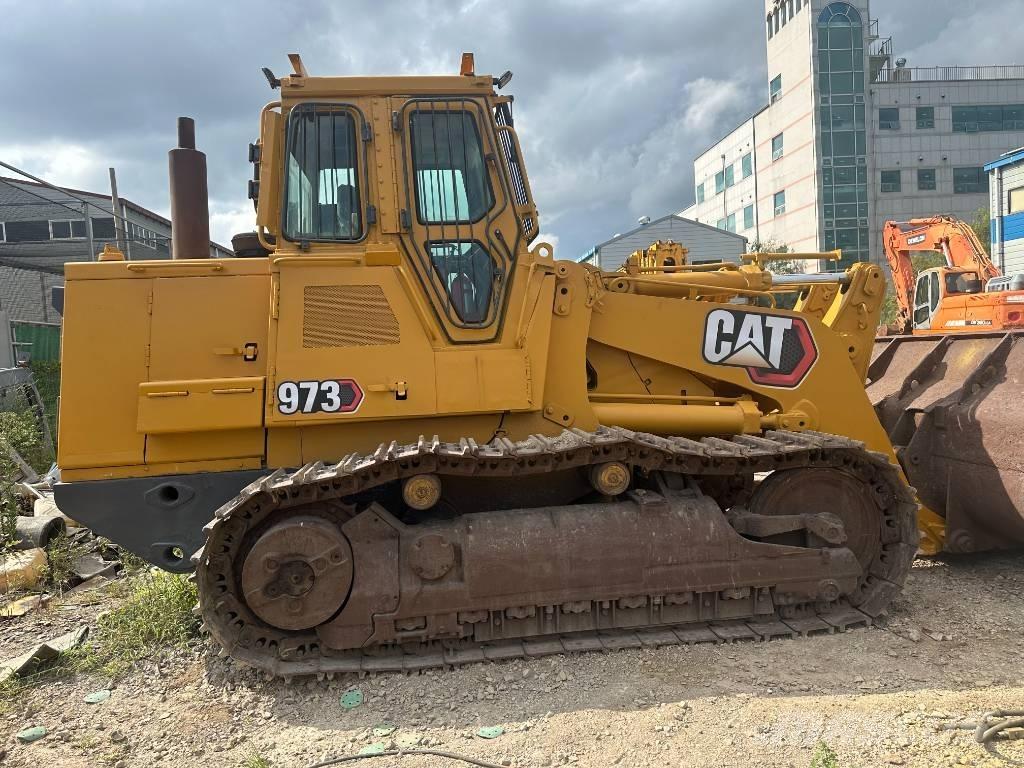 CAT 973 Гусеничні вантажники