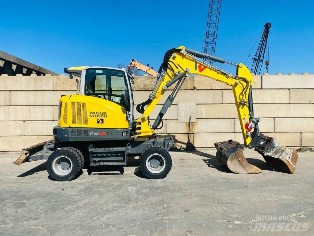 Wacker Neuson EW 65 Колісні екскаватори