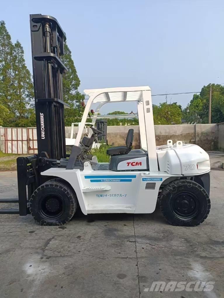 TCM FD 70 Z8 Фургони