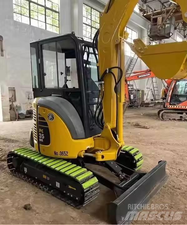 Komatsu PC35MR Гусеничні екскаватори