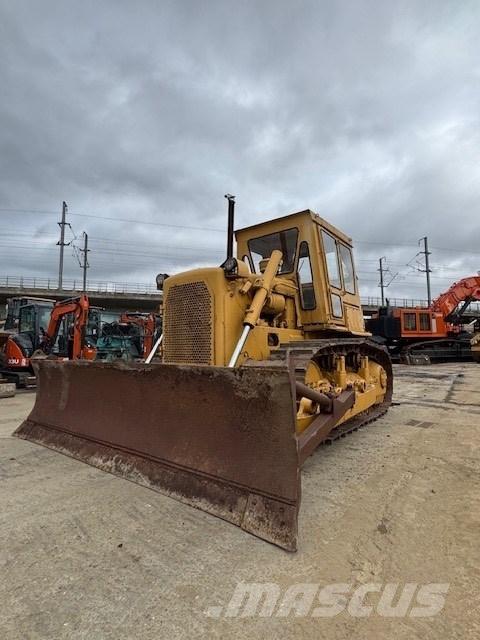 CAT D 6 D Гусеничні бульдозери
