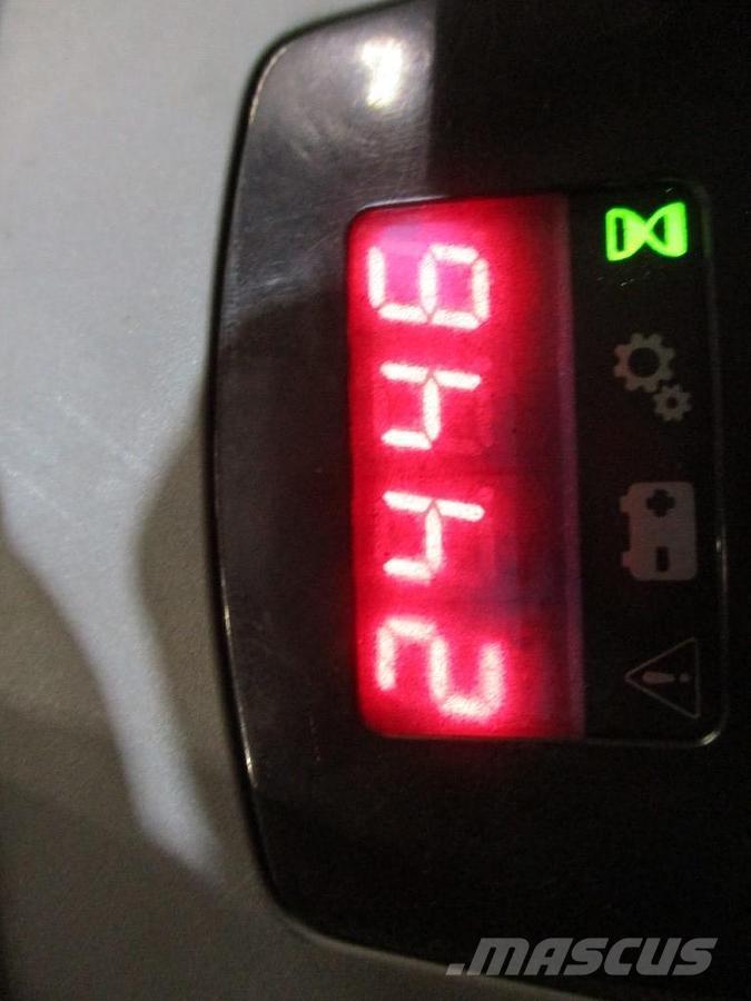 Toyota LPE250 Візки для перевезення піддонів