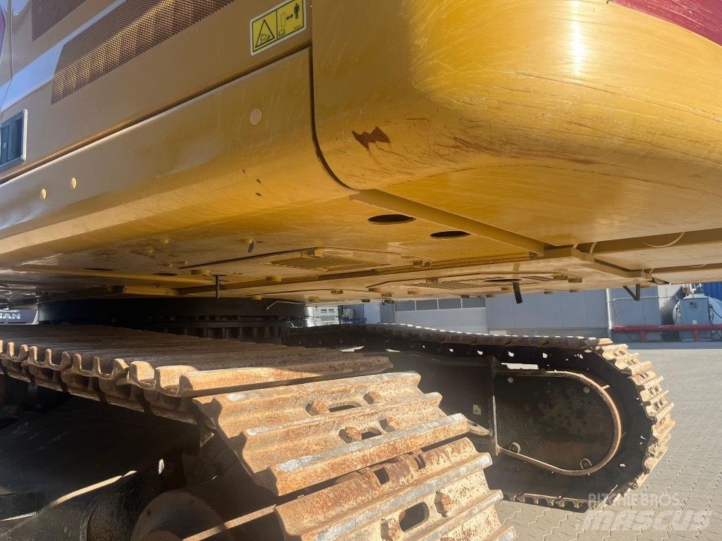 CAT 330 - 330 Next Gen Гусеничні екскаватори