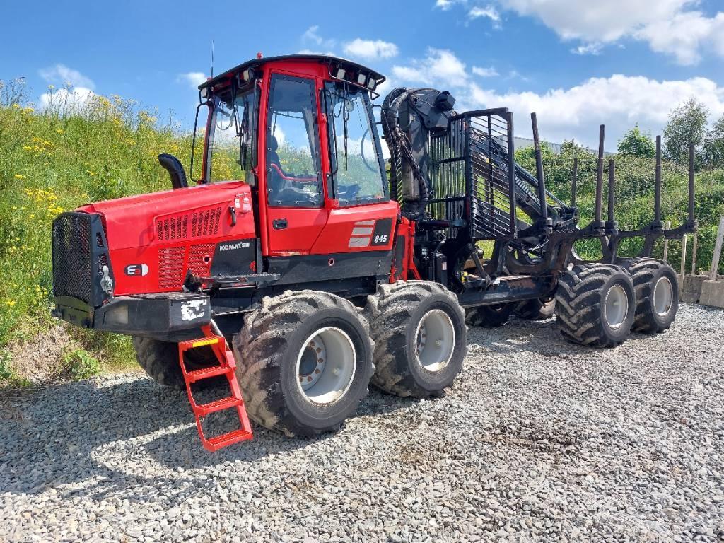 Komatsu 845 Форвардери