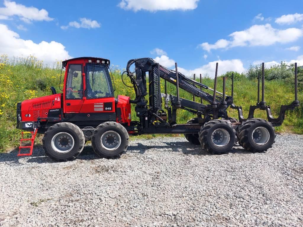 Komatsu 845 Форвардери
