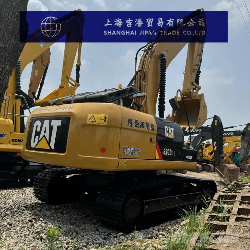 CAT 320 D Гусеничні екскаватори
