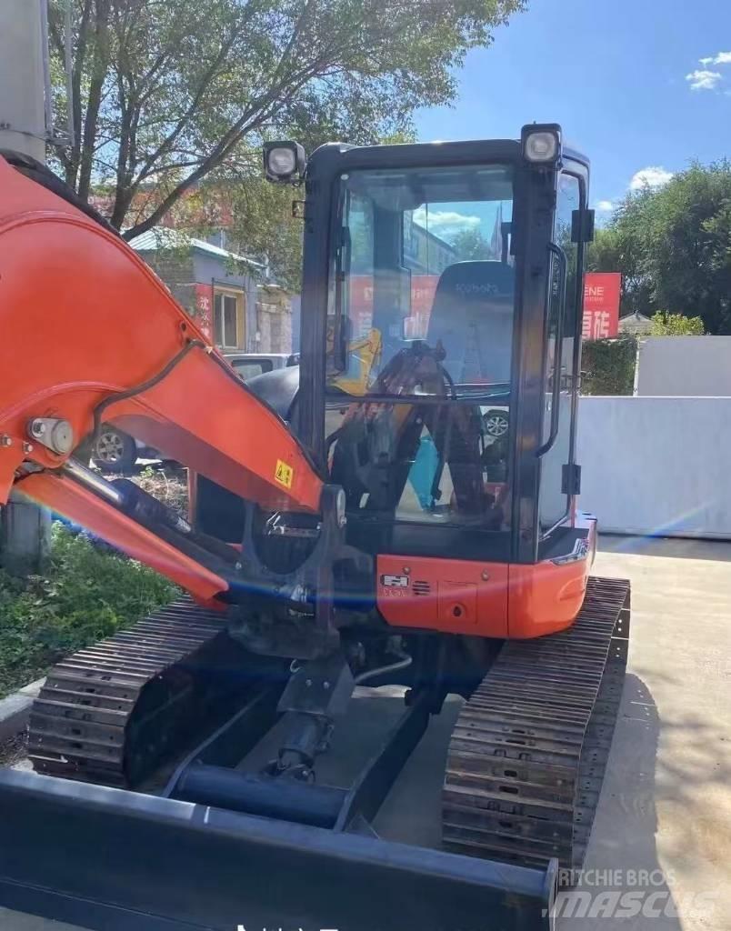 Kubota 163 Гусеничні екскаватори