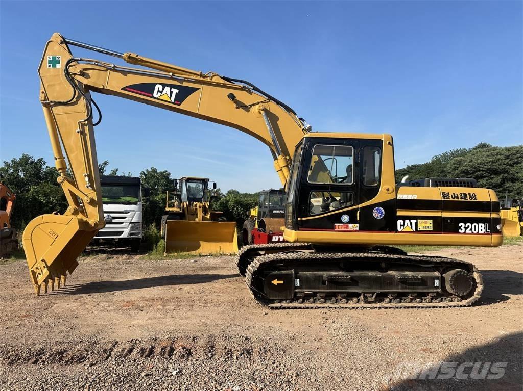 CAT 320 B Гусеничні екскаватори
