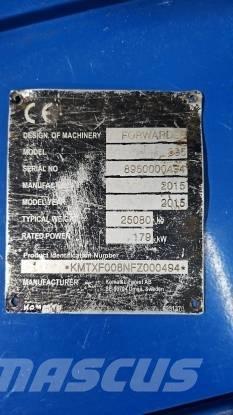 Komatsu 895 Форвардери