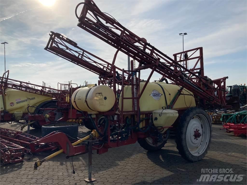 Hardi TZY 2400 Причіпні обприскувачі