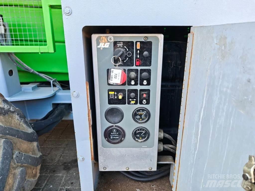 JLG 33 RTS Підйомники-ножиці