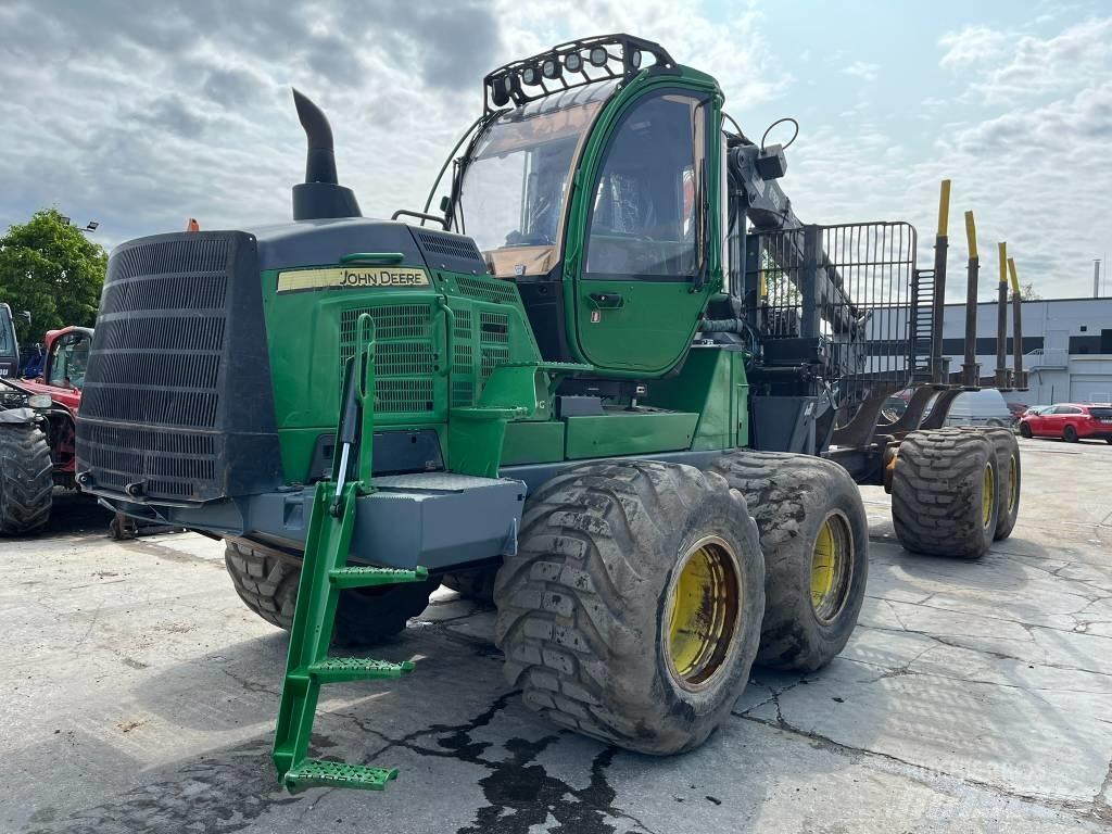John Deere 1510G Форвардери