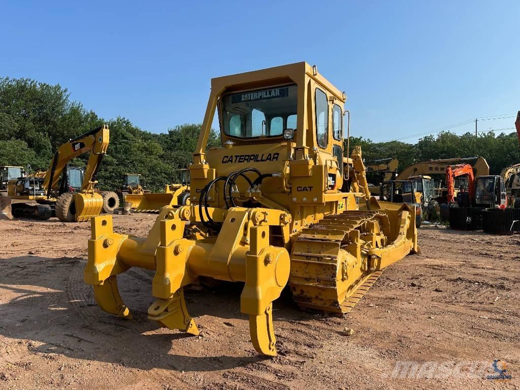 CAT D7G Гусеничні бульдозери
