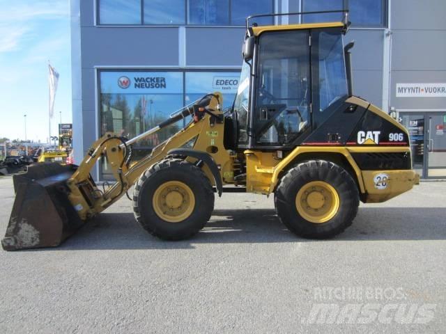 CAT 906 Фронтальні навантажувачі