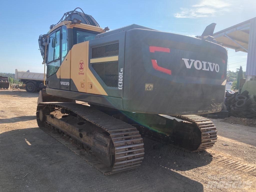 Volvo EC 300 E Гусеничні екскаватори