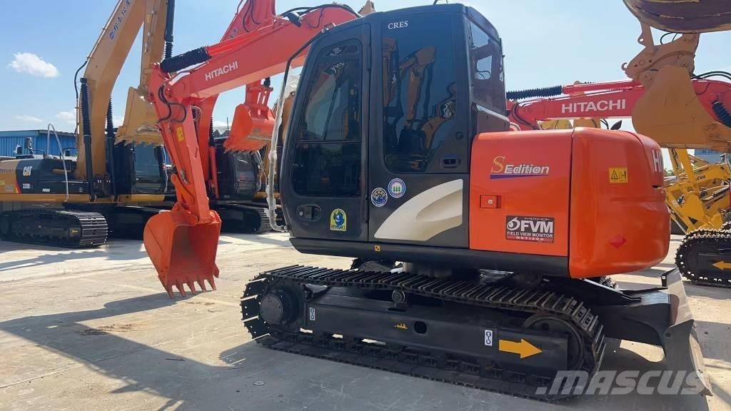 Hitachi ZX 70 Міні-екскаватори < 7т