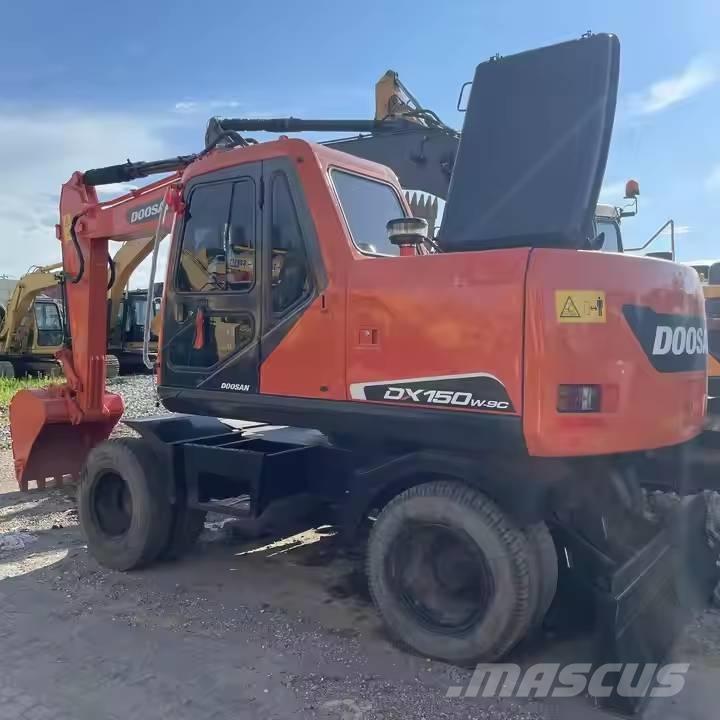 Doosan DX150W-9C Колісні екскаватори