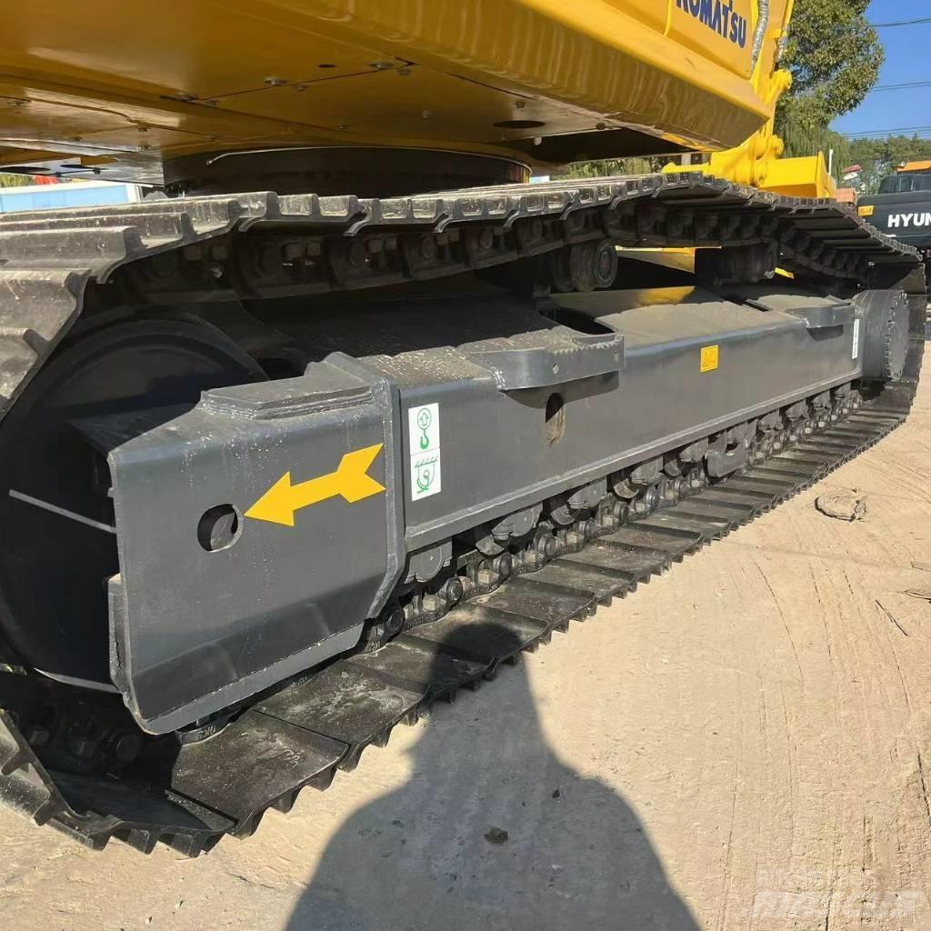 Komatsu PC240LC-8 Міні-екскаватори < 7т