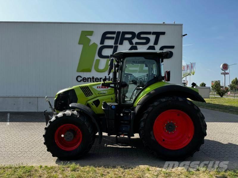 CLAAS AXION 830 Трактори