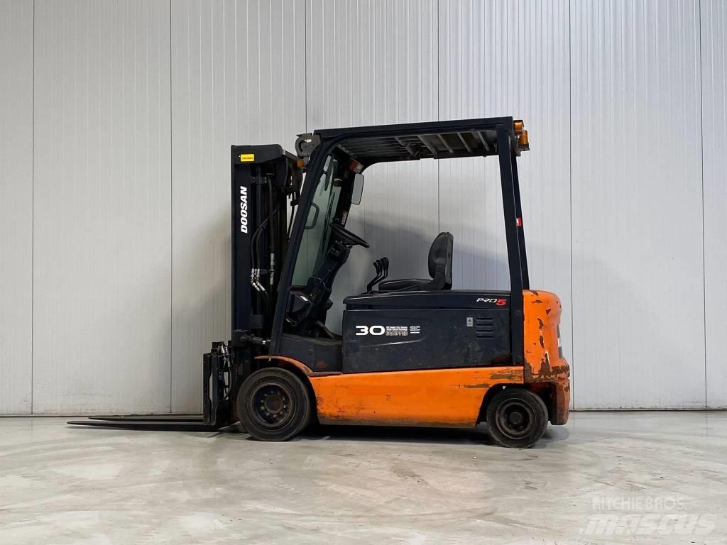 Doosan B30X-5 Електронавантажувачі