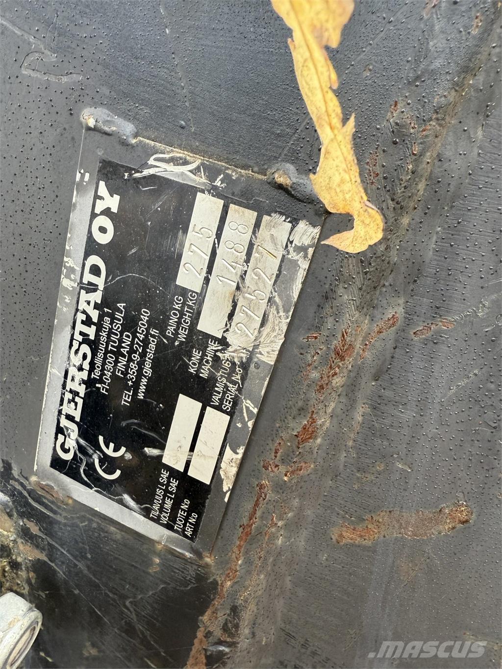 CASE 1488LC Гусеничні екскаватори