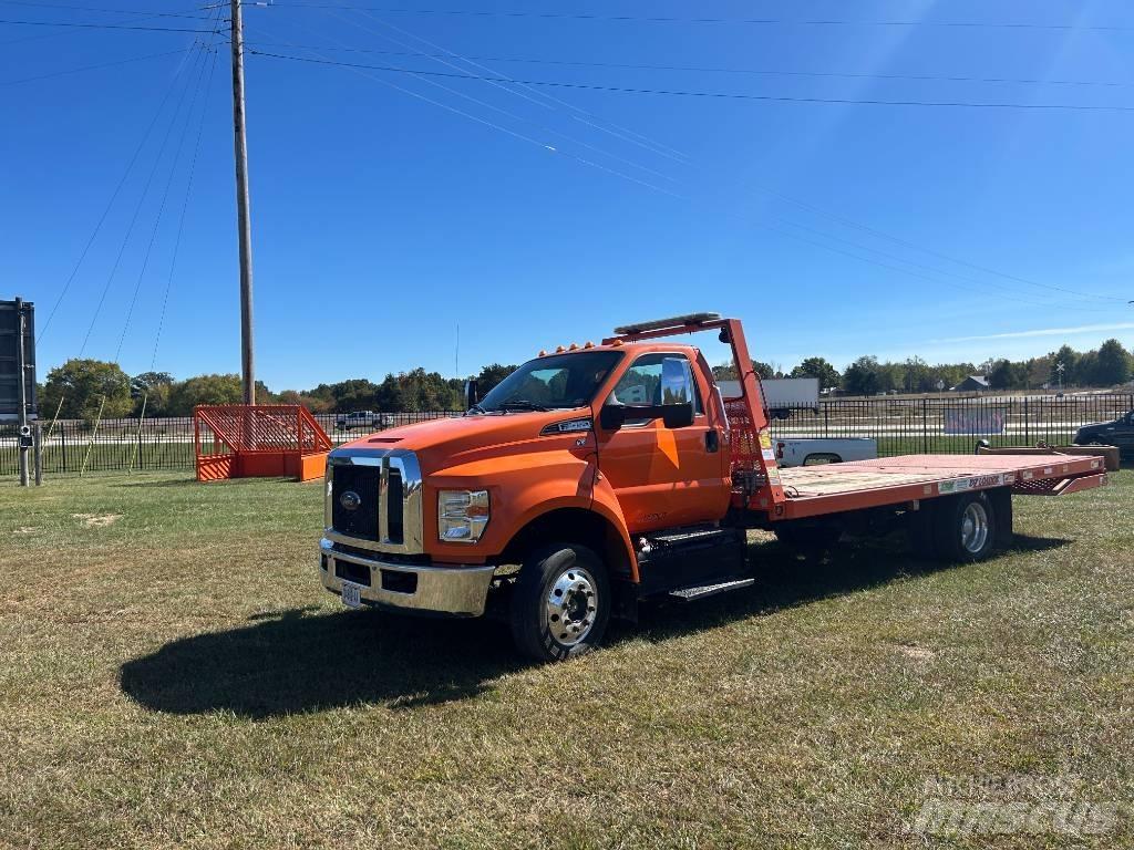 Ford F650 Вантажівки-платформи/бокове розвантаження