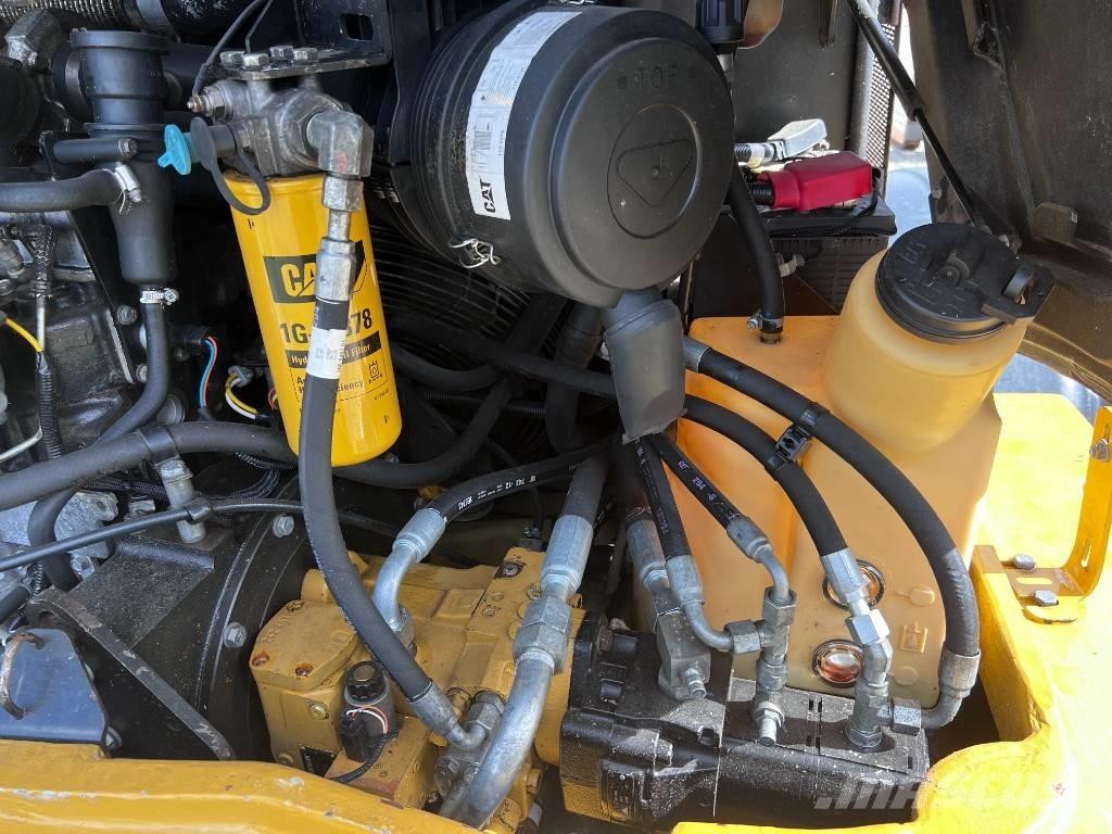 CAT 908 H Фронтальні навантажувачі