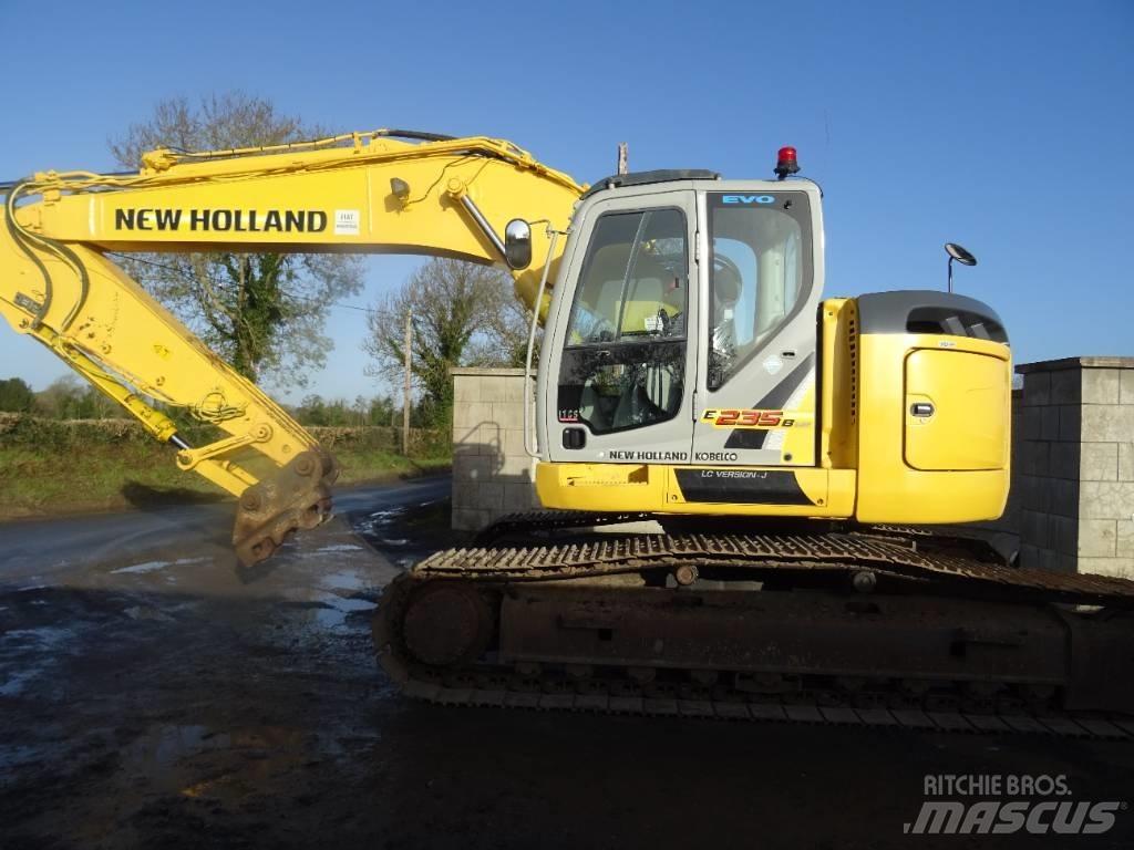 Kobelco SK 235 Гусеничні екскаватори