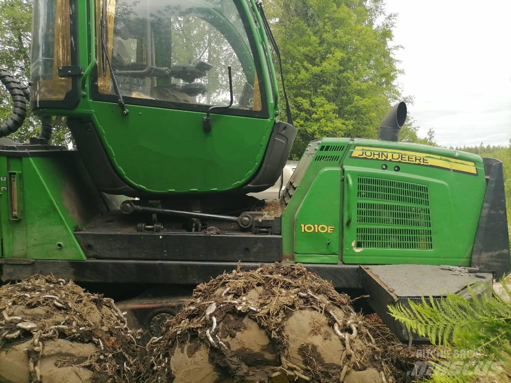John Deere 1010 E Форвардери