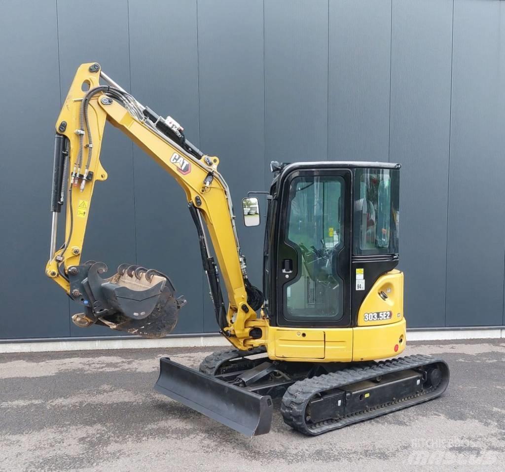 CAT 303.5E2CR Міні-екскаватори < 7т