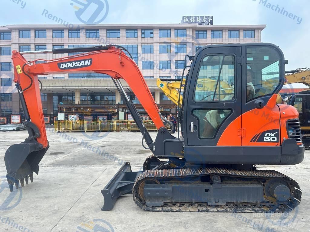Doosan DX 60 Міні-екскаватори < 7т
