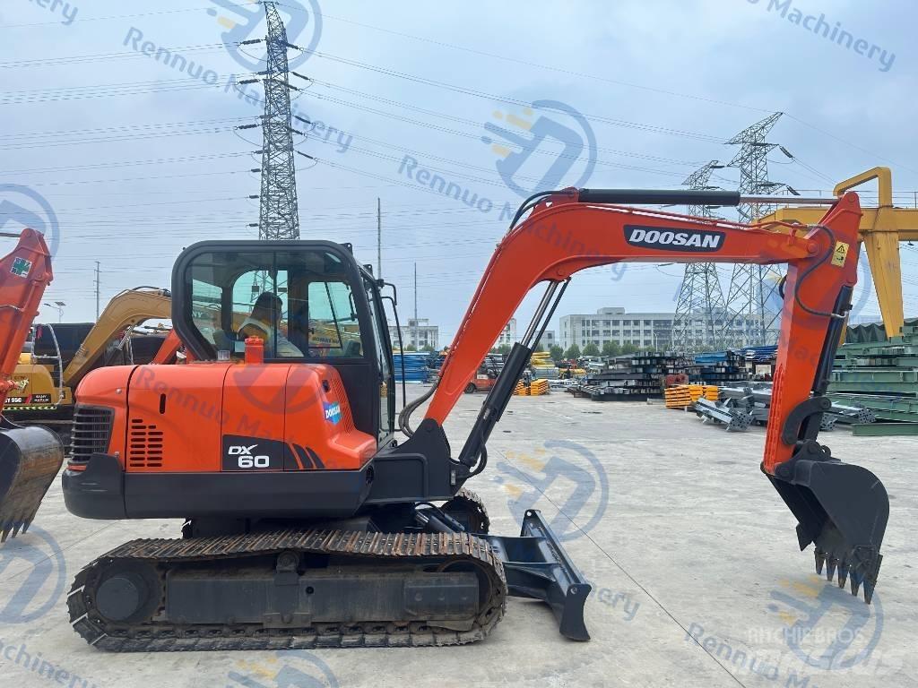 Doosan DX 60 Міні-екскаватори < 7т