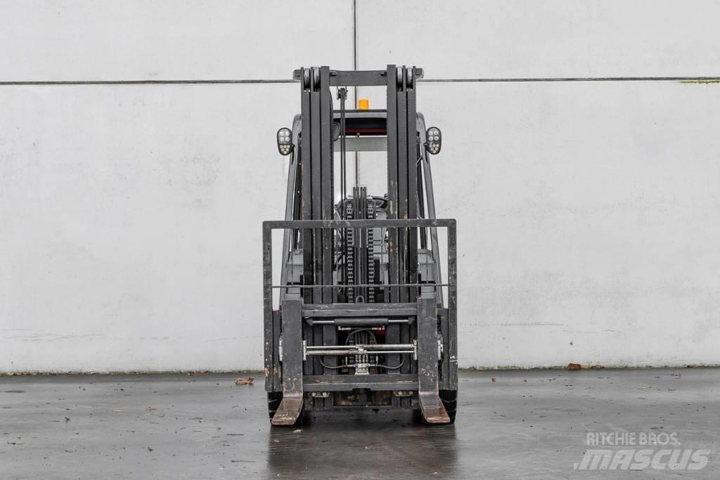 Manitou MI 35 D Дизельні навантажувачі