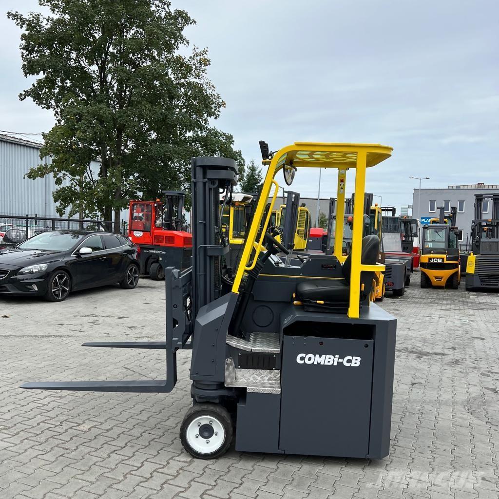 Combilift CBE 3000 Чотириходові річ-траки