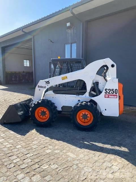Bobcat S 250 Міні-навантажувачі