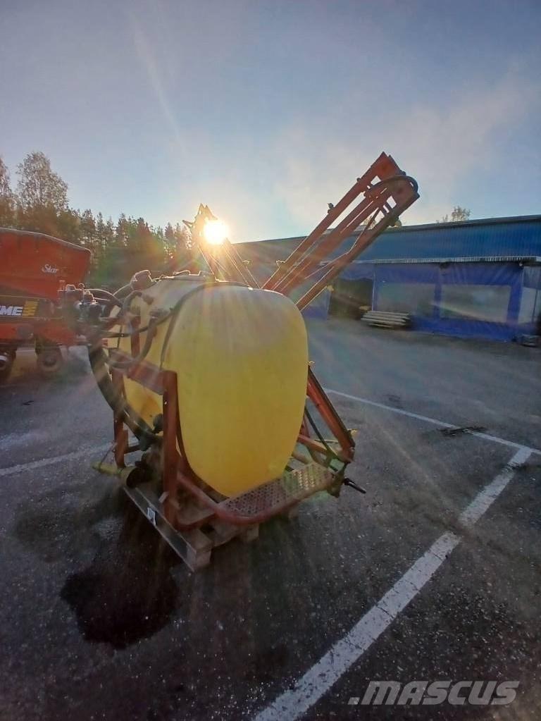 Hardi NK 850 / 12M Навісні обприскувачі
