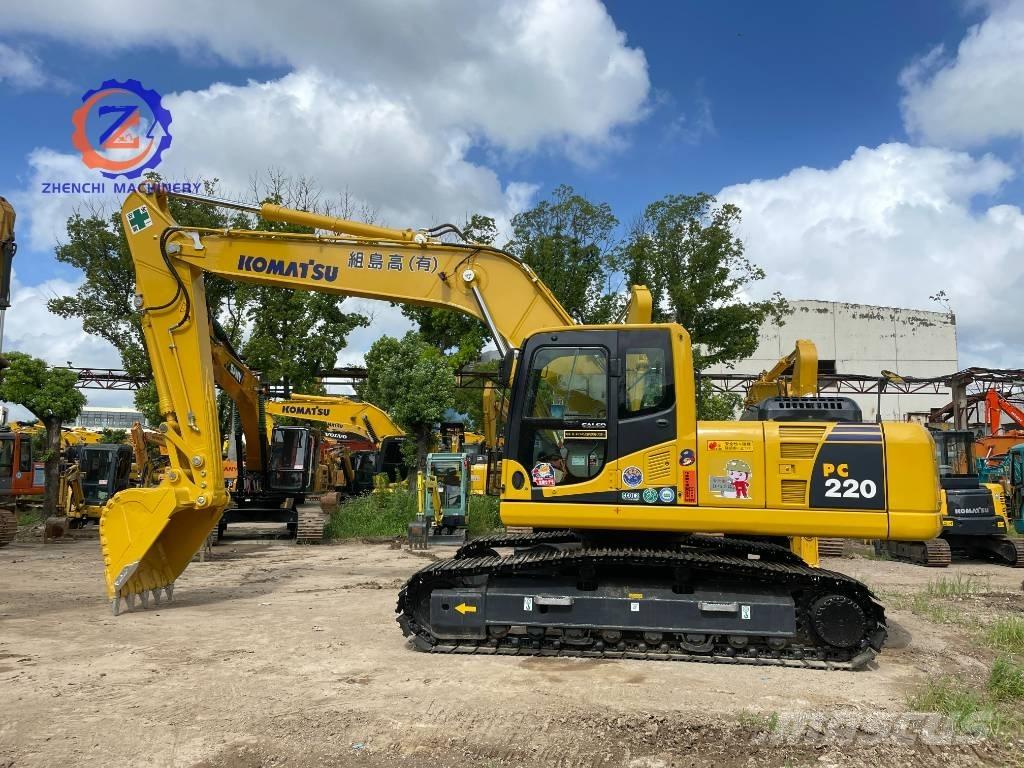 Komatsu PC 220-8 Гусеничні екскаватори